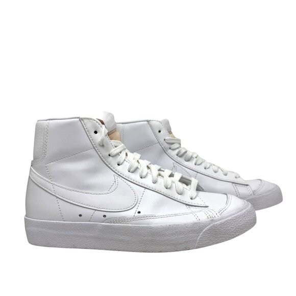 Nike Womens Blazer Mid 77 CZ1055-117 White Basketball Shoes Sneakers Size 7.5 - Picture 1 of 16